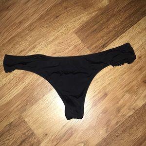 NWOT! VS Black Thong Bikini Bottom